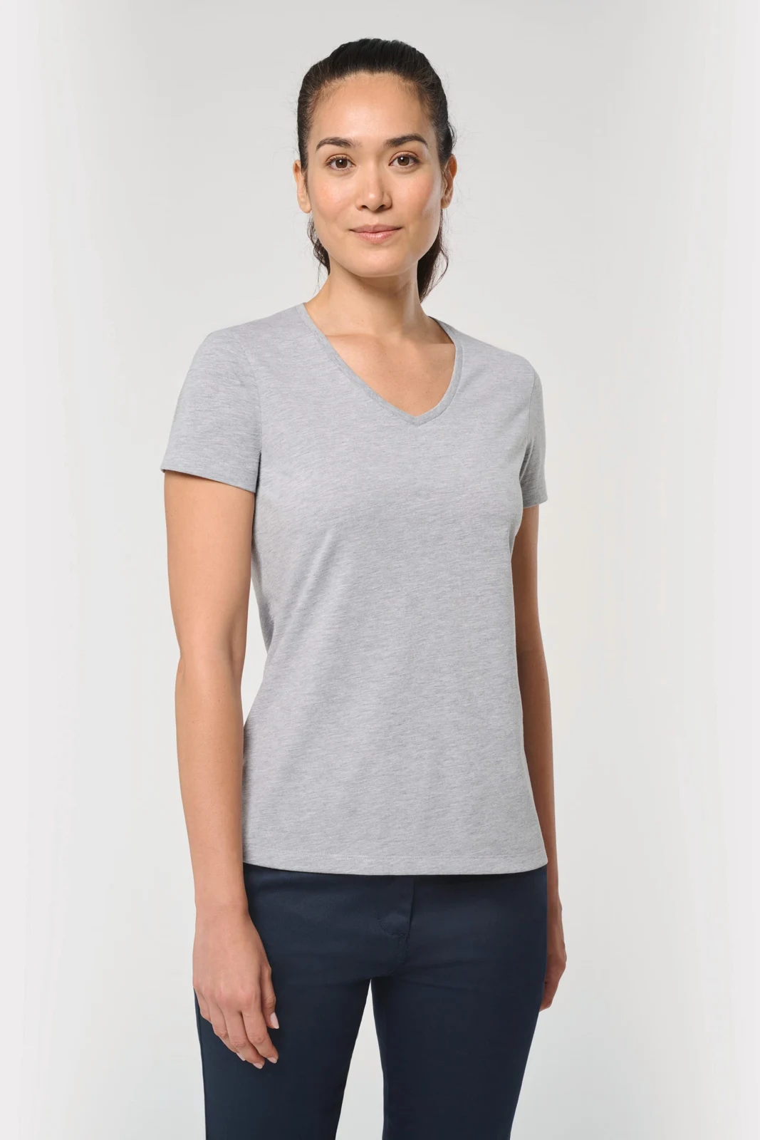 Antibakterielles, umweltfreundliches T-Shirt mit V-Ausschnitt für Damen